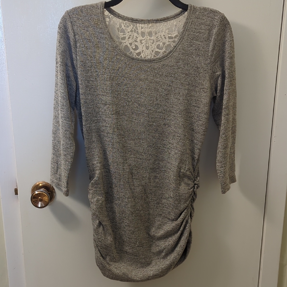 Stylish Gray Women's Top with Lace Back Accent And Ruched Sides